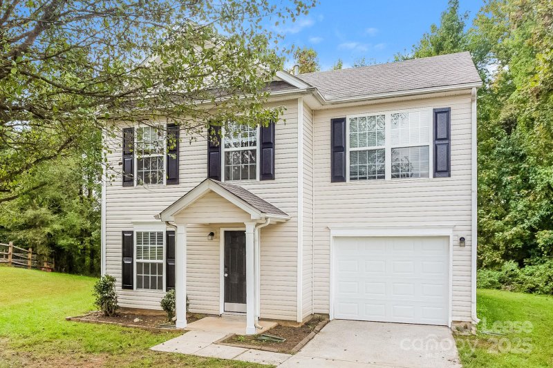 Property image 2 at 5708 Shining Oak Lane, Charlotte, NC 28269