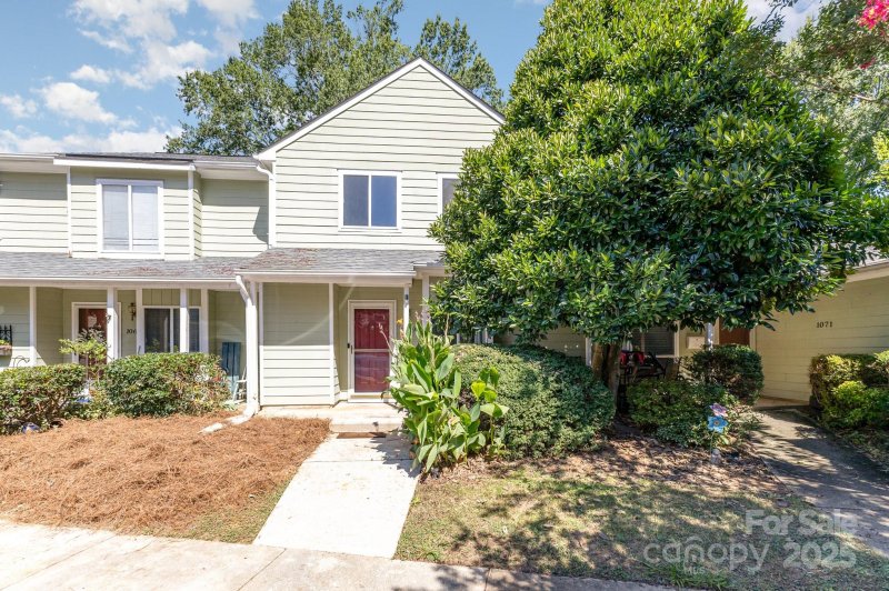 1069 Sardis Cove Drive