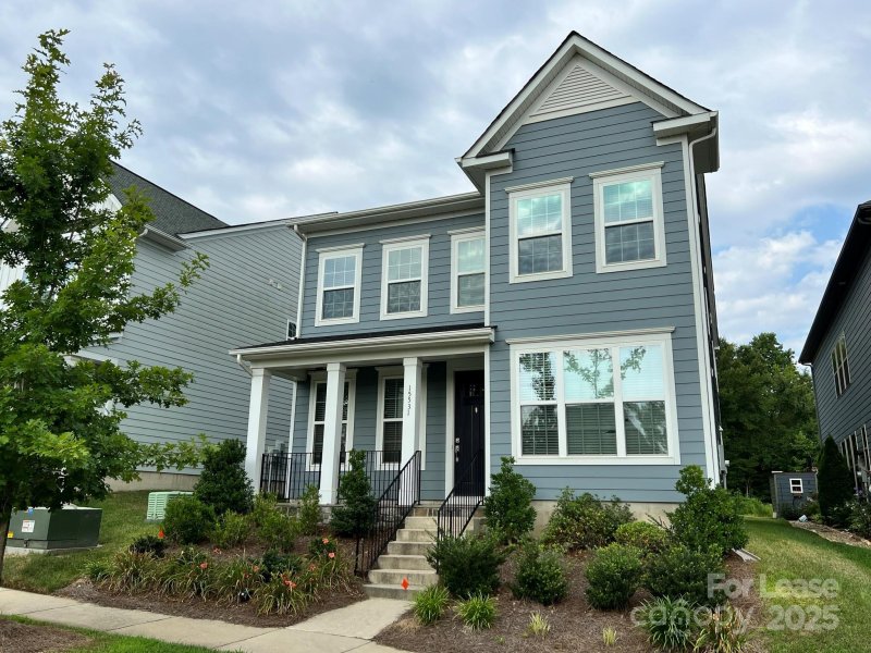 Property image 2 at 15531 Laverack Lane, Davidson, NC 28036