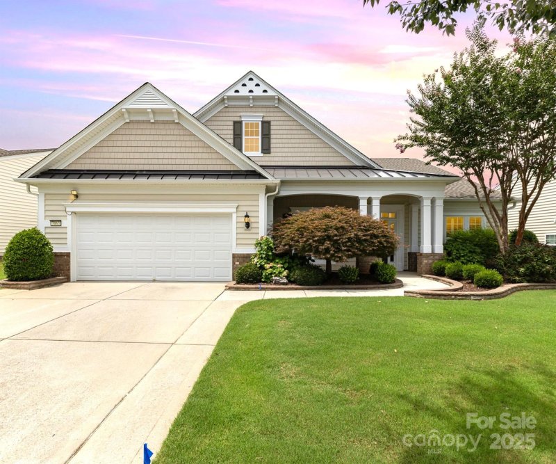 Property image 2 of 7063 Shenandoah Drive in Sun City Carolina Lakes, Fort Mill, SC 29707