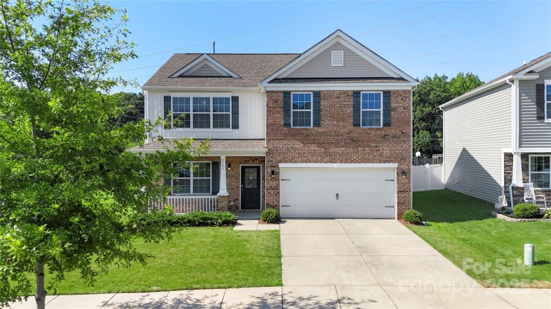 Property image 3 at 7025 Pennyroyal Way, Charlotte, NC 28216