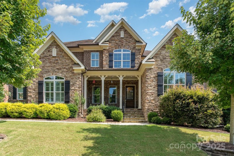 18001 Pawleys Plantation Lane