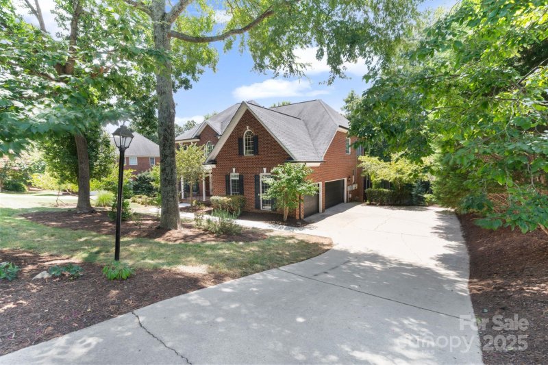 Property image 2 at 3211 Planters Ridge Road, Charlotte, NC 28270