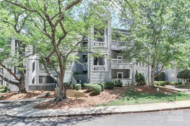 Property image 4 at 226 Northwest Drive, Davidson, NC 28036