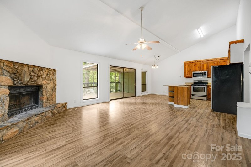 Property image 4 of 263 Shannons Walk in Riverbend, Lake Lure, NC 28746