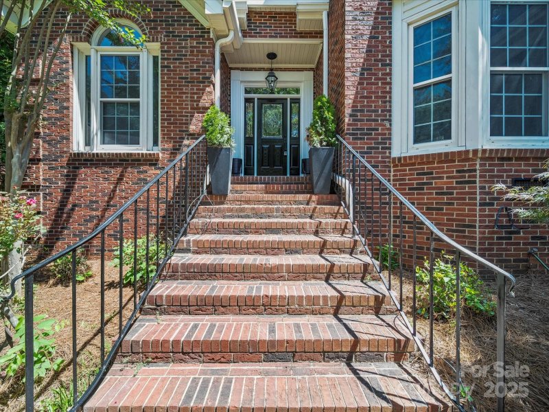 Property image 4 at 210 Wessex Way, Fort Mill, SC 29708
