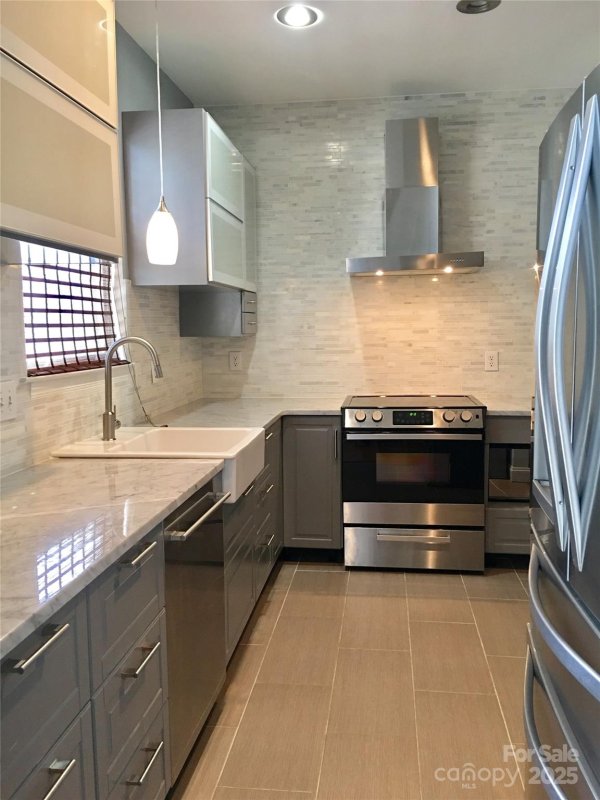 Property image 4 at 14231 Richmond Park Avenue, Charlotte, NC 28277