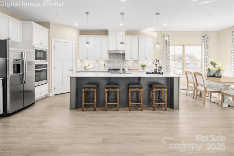 Property image 2 of 2028 Lenwood Court in Villages Of Denver, Denver, NC 28037