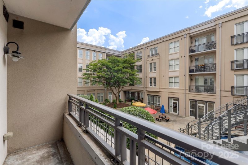 Property image 3 at 1315 East Boulevard, Charlotte, NC 28203