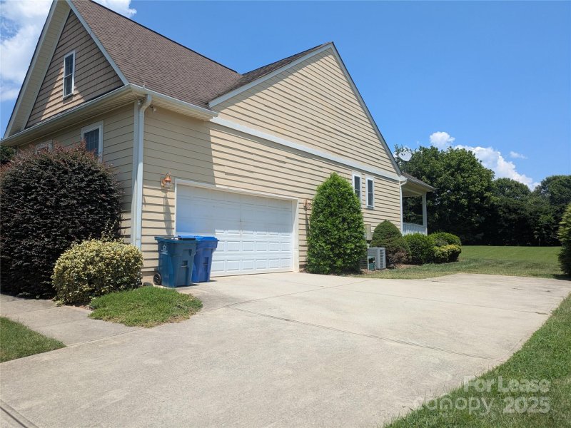 Property image 3 at 103 Hickory Hill Road, Mooresville, NC 28117