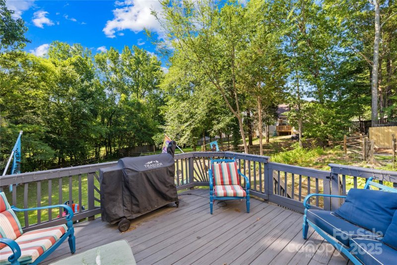 Property image 4 at 7410 Derby Meadows Court, Charlotte, NC 28216