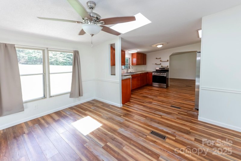 Property image 5 of 150 Navaho Trail in Lakebrooks, Rutherfordton, NC 28139