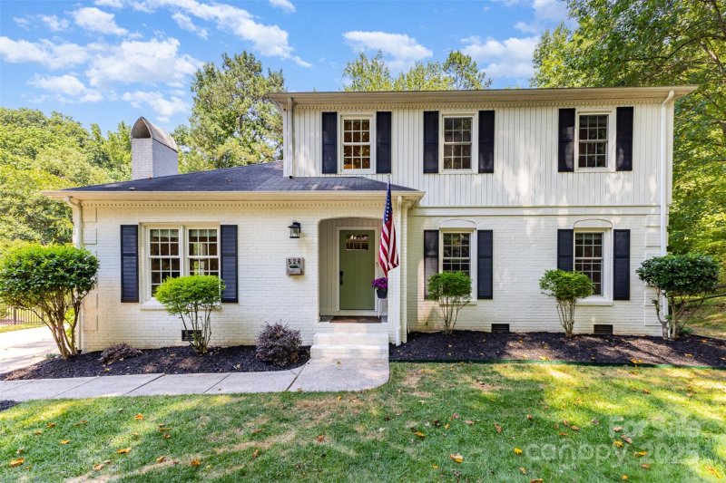 Property image 2 at 526 Trail Ridge Road, Matthews, NC 28105