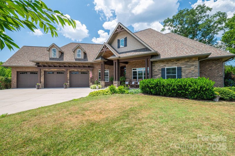 2082 Upper Meadow Road