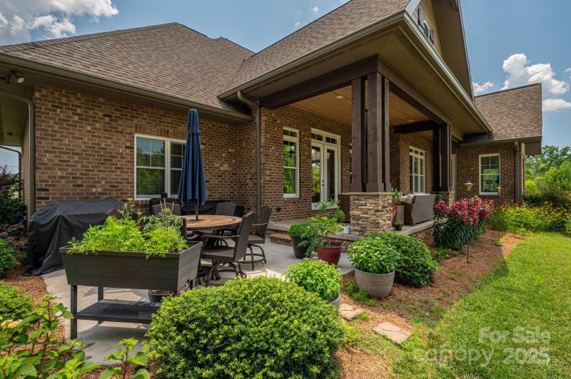 Property image 3 at 2082 Upper Meadow Road, Lincolnton, NC 28092