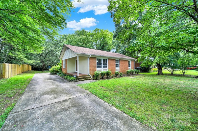 225 Deer Creek Drive