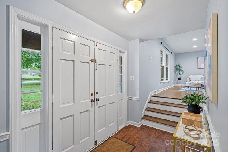 Property image 4 at 1108 Braeburn Road, Charlotte, NC 28211