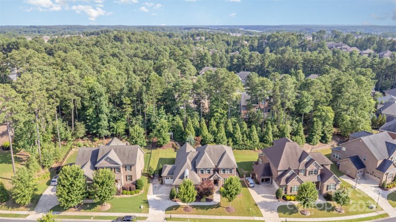 Property image 5 at 17921 Pawleys Plantation Lane, Charlotte, NC 28278