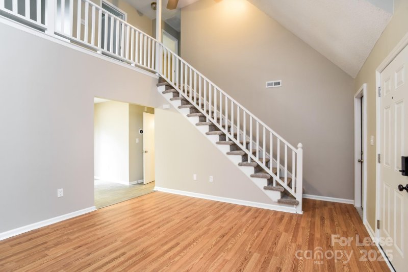 Property image 4 at 9601 Farmridge Lane, Matthews, NC 28105