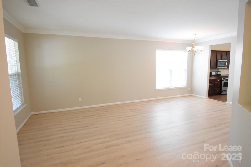 Property image 5 at 3334 Crutchfield Place, Charlotte, NC 28213