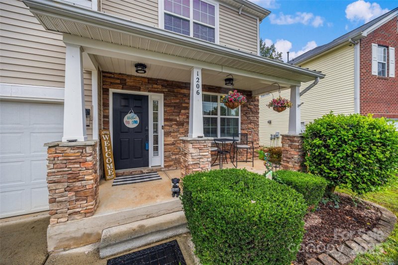 Property image 3 of 1206 Bottle Brush Lane in Canterfield Estates, Harrisburg, NC 28075