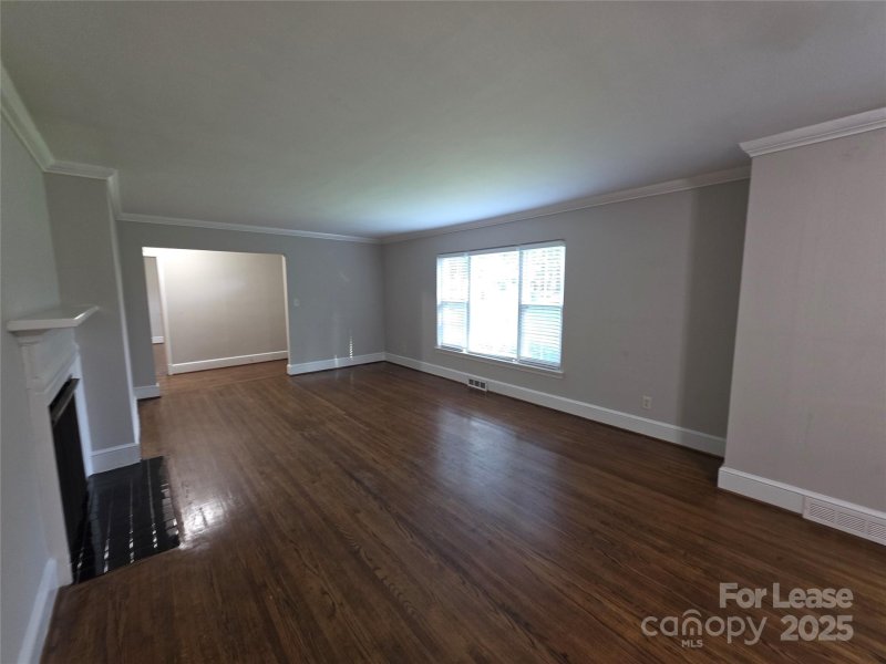 Property image 4 of 4134 Sheridan Drive in Medford Acres, Charlotte, NC 28205