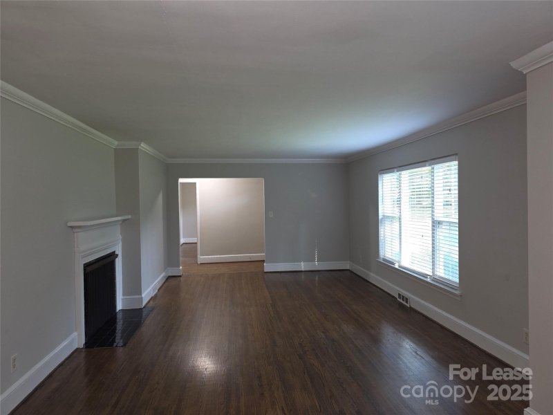 Property image 5 of 4134 Sheridan Drive in Medford Acres, Charlotte, NC 28205