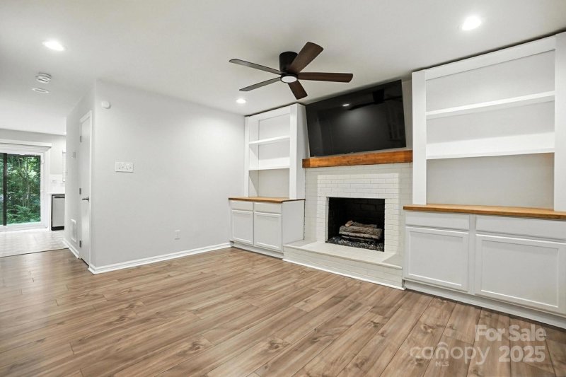 Property image 5 at 2509 Kilborne Drive, Charlotte, NC 28205