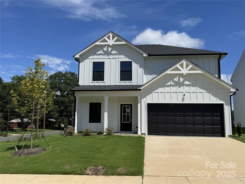 Silverwood Court, Mooresville Community