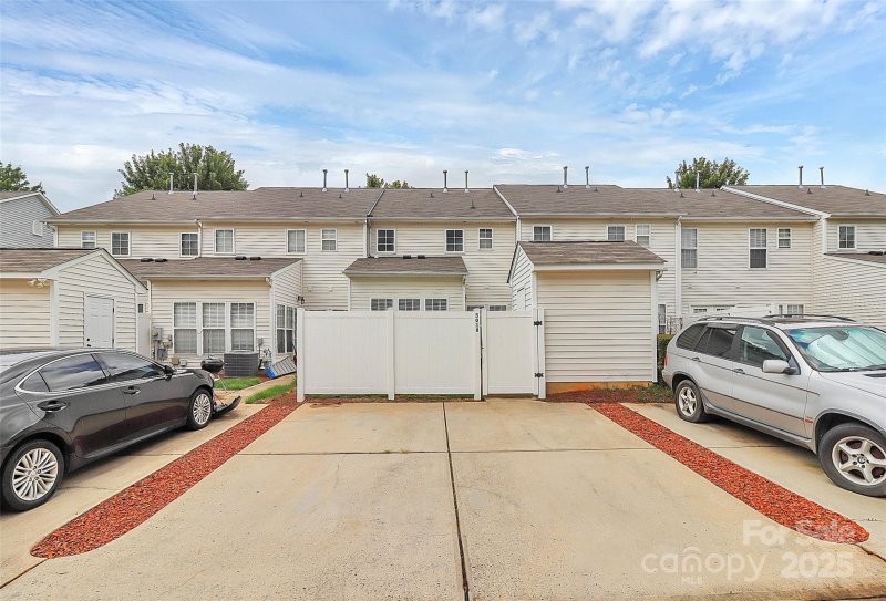 Property image 5 at 5018 Prosperity Ridge Road, Charlotte, NC 28269