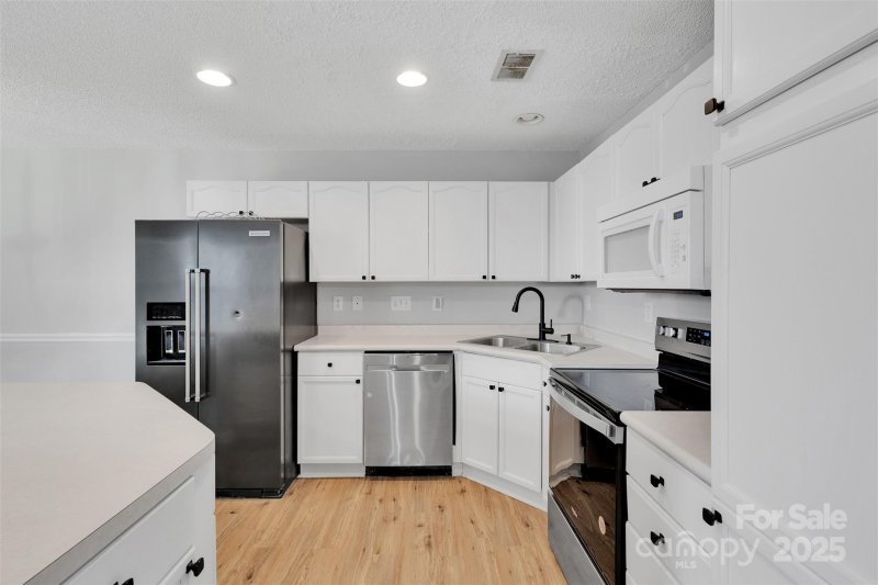 Property image 5 at 4586 Antelope Lane, Charlotte, NC 28269