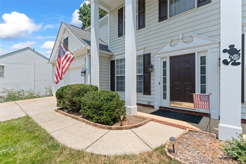 Property image 4 at 5630 Cambridge Bay Drive, Charlotte, NC 28269