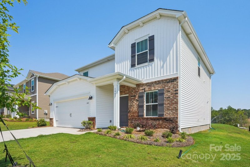 Property image 2 at 1997 Paddlewheel Drive, Stanley, NC 28164