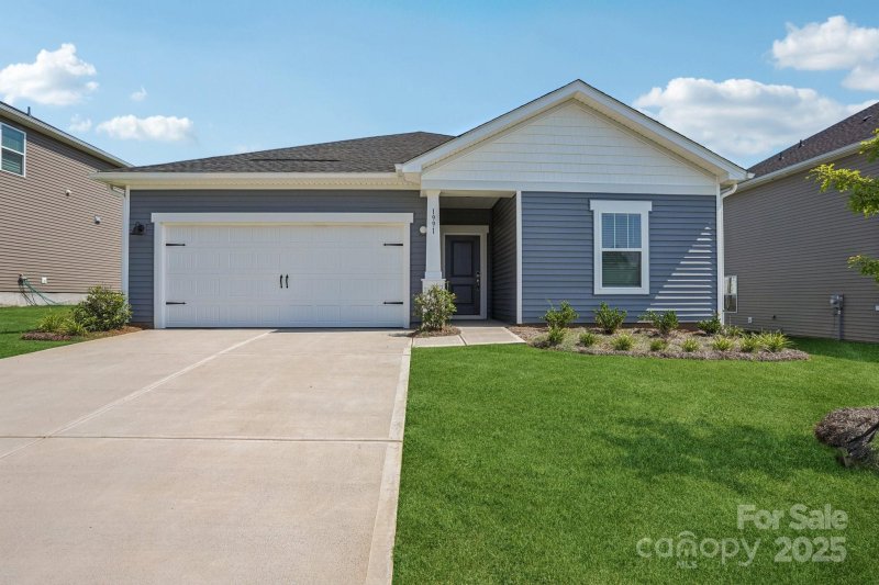 Property image 2 of 1991 Paddlewheel Drive in Harper Landing, Stanley, NC 28164