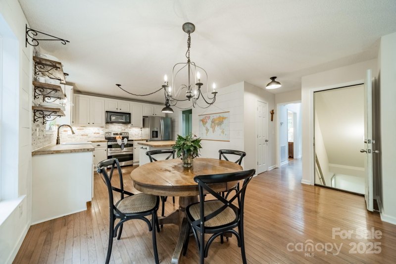 Property image 2 of 1594 High Ridge Drive in Forest Ridge, Stanley, NC 28164