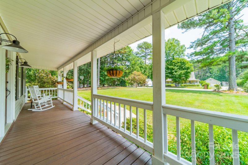 Property image 5 of 1594 High Ridge Drive in Forest Ridge, Stanley, NC 28164