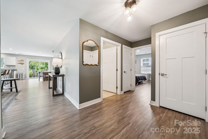 Property image 3 at 6013 Bellastead Drive, Charlotte, NC 28214