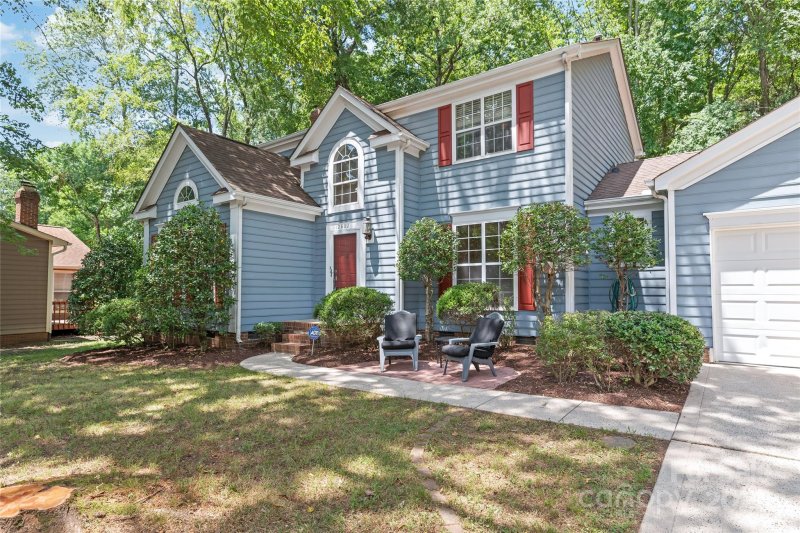 Property image 2 of 12802 Hedgeway Drive in Greycrest, Charlotte, NC 28278