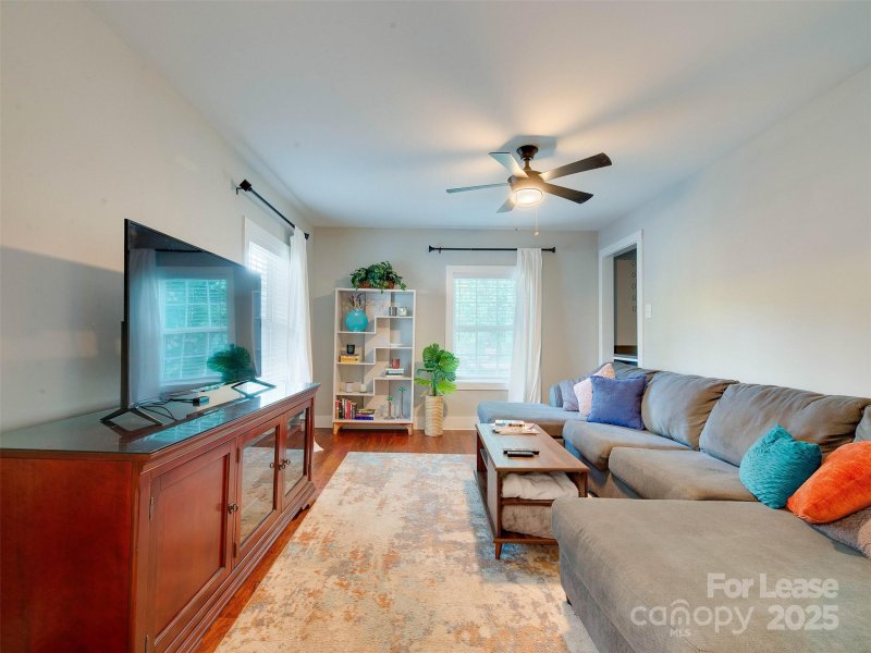 Property image 4 at 1104 Pegram Street, Charlotte, NC 28205