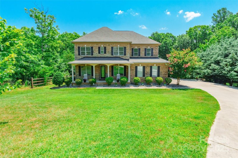 461 Swift Creek Cove