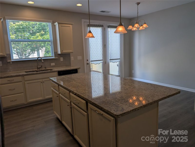 Property image 5 at 5508 Trieg Drive, Charlotte, NC 28278