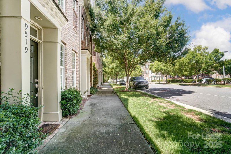 Property image 3 at 9519 Longstone Lane, Charlotte, NC 28277