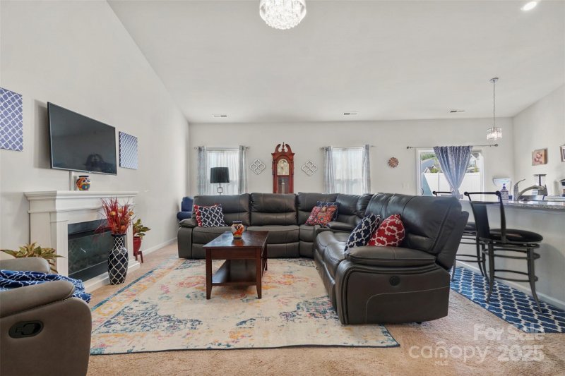 Property image 4 at 5306 Upton Place, Charlotte, NC 28215