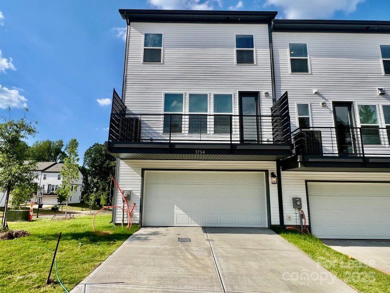 Property image 2 at 1754 Blanche Street, Charlotte, NC 28262