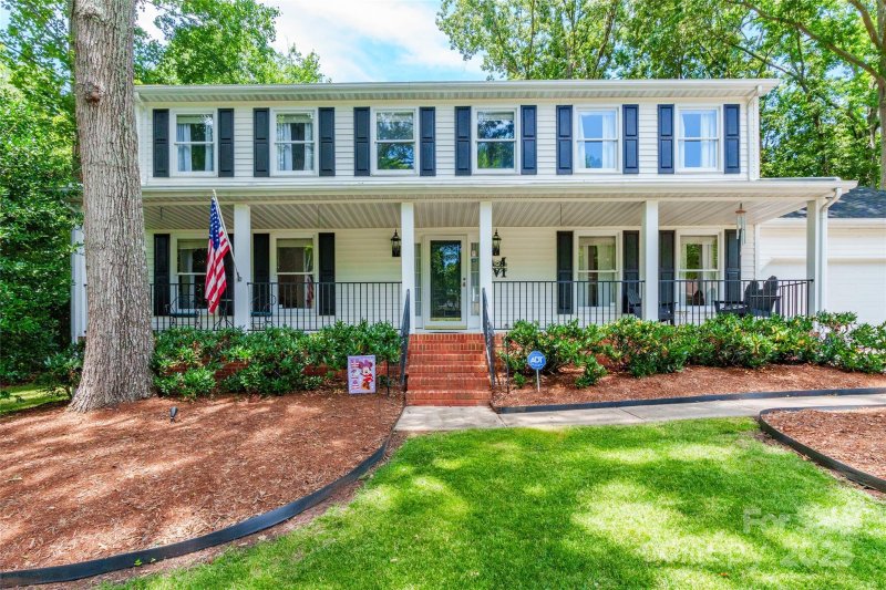 Property image 3 at 1220 Merribrook Drive, Matthews, NC 28105