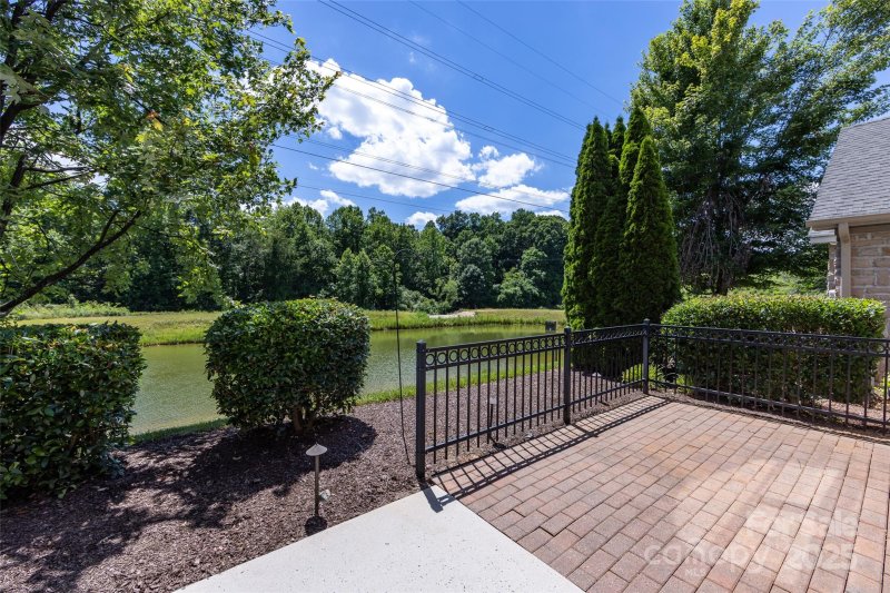 Property image 3 of 4723 Polo Gate Boulevard in Polo Club at Mountain Island Lake, Charlotte, NC 28216