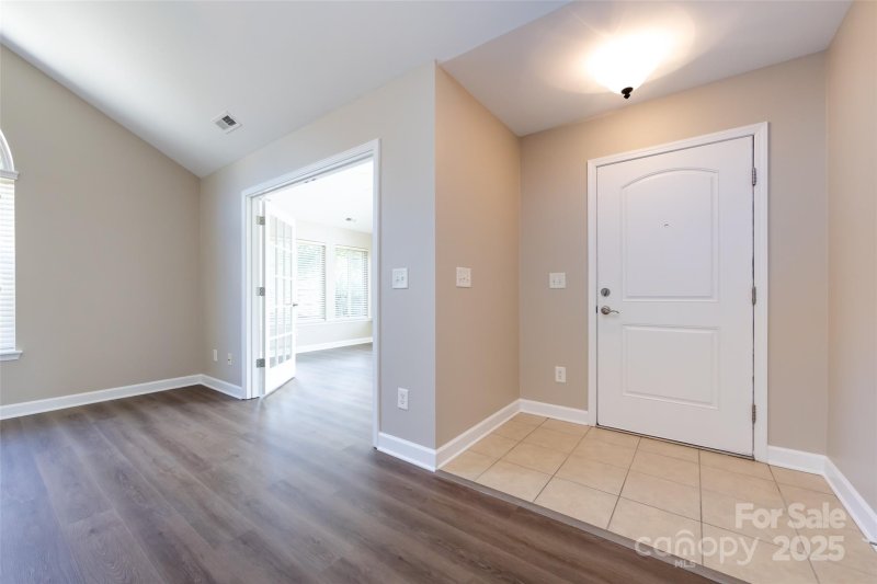 Property image 4 of 4723 Polo Gate Boulevard in Polo Club at Mountain Island Lake, Charlotte, NC 28216