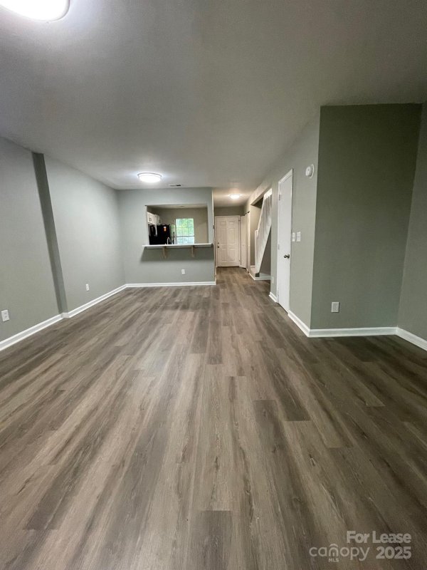 Property image 4 at 6325 Windsor Gate Lane, Charlotte, NC 28215