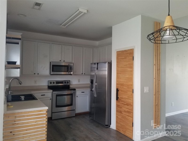 Property image 4 at 8716 Berrybrook Lane, Charlotte, NC 28269