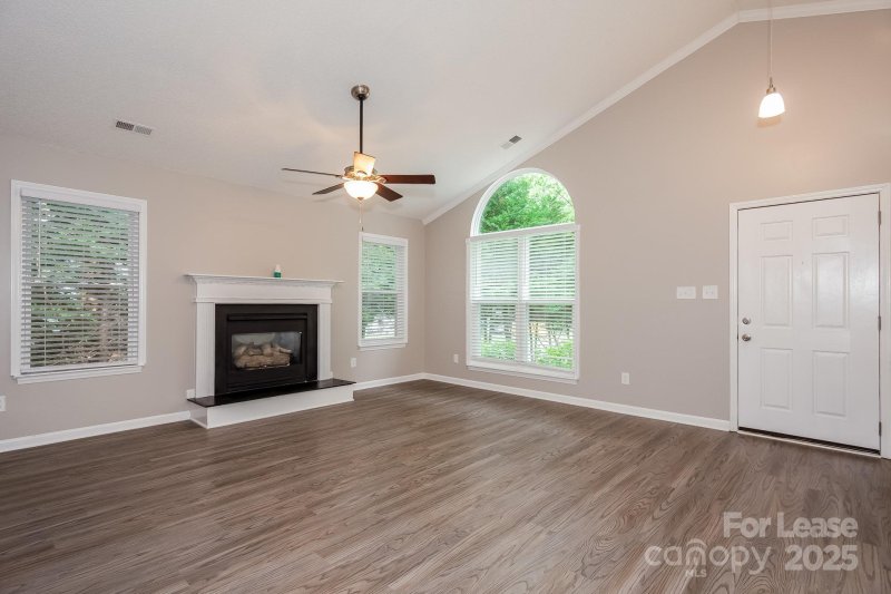 Property image 2 at 7839 Ambleside Drive, Charlotte, NC 28216